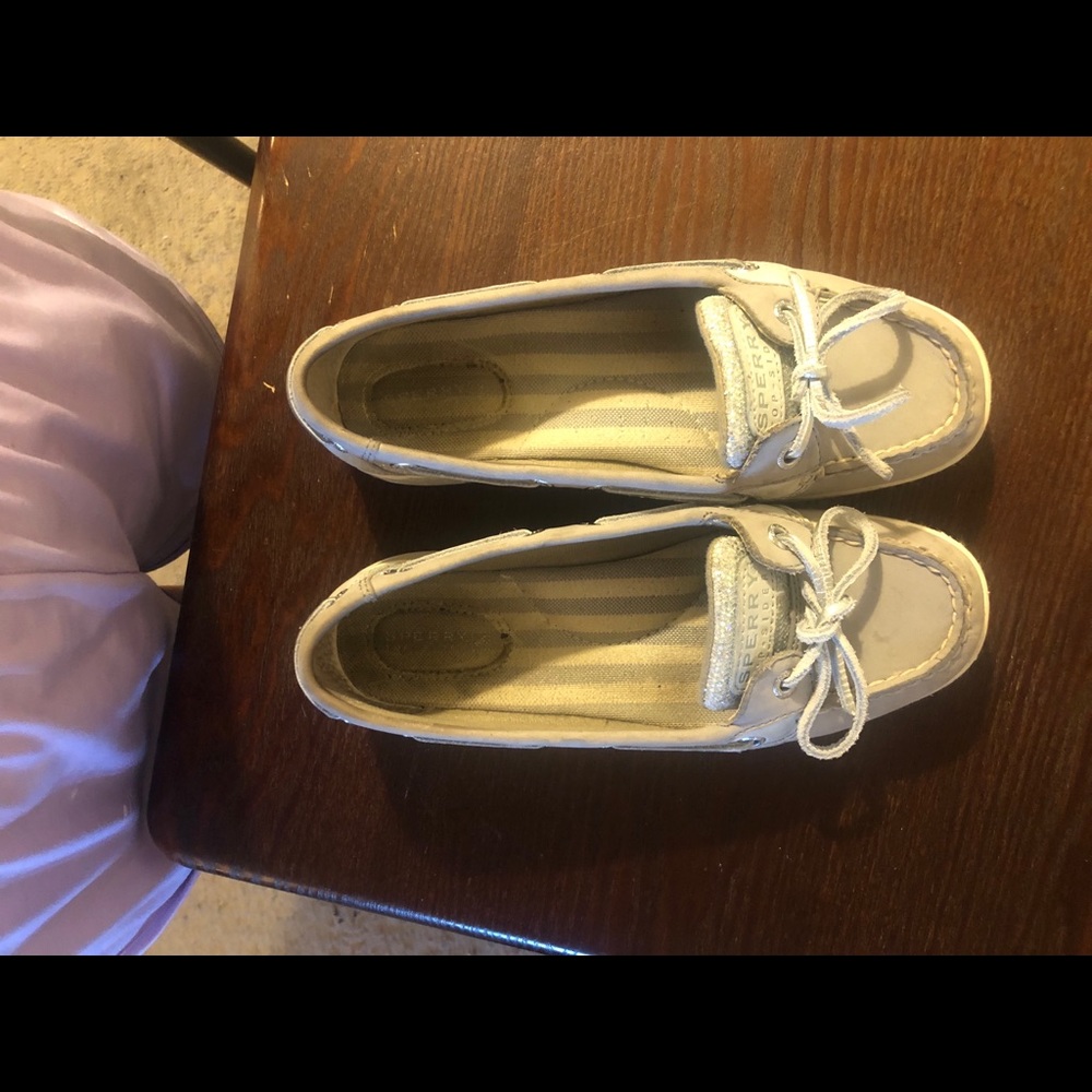 Sperrys - Picture 2 of 4